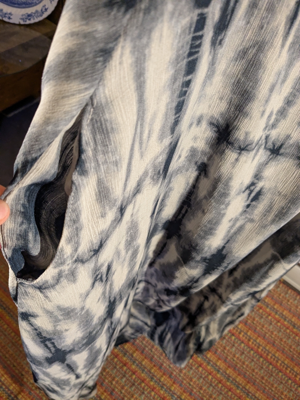REMA Aparellel Sleeveless Navy and White Tie-Dye Marie Maxi SwingDress with Belt - Picture 7 of 7